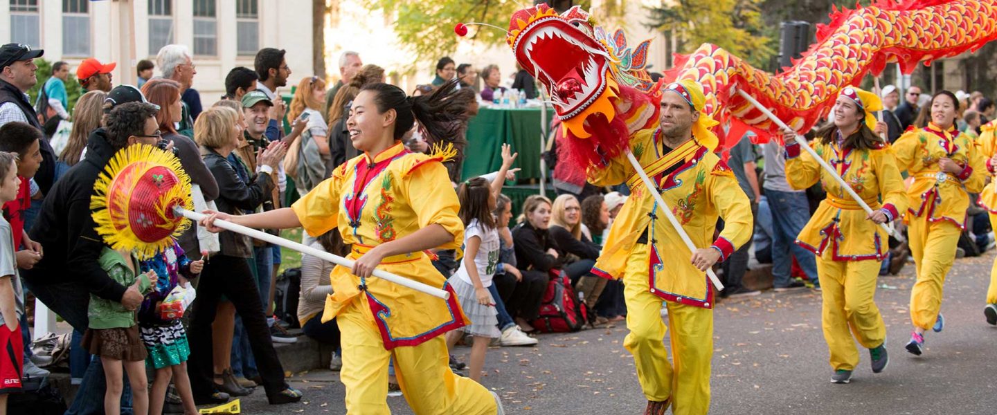 Chinese club at the Homecoming Parade